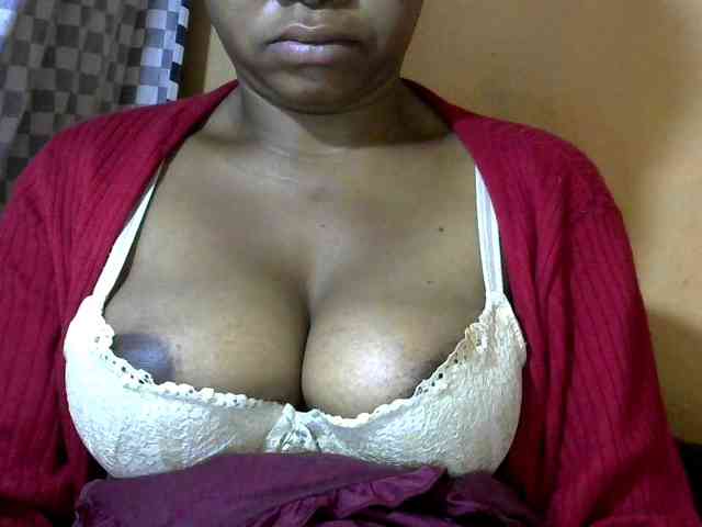 CAROLE71 webcam