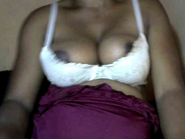CAROLE71 webcam