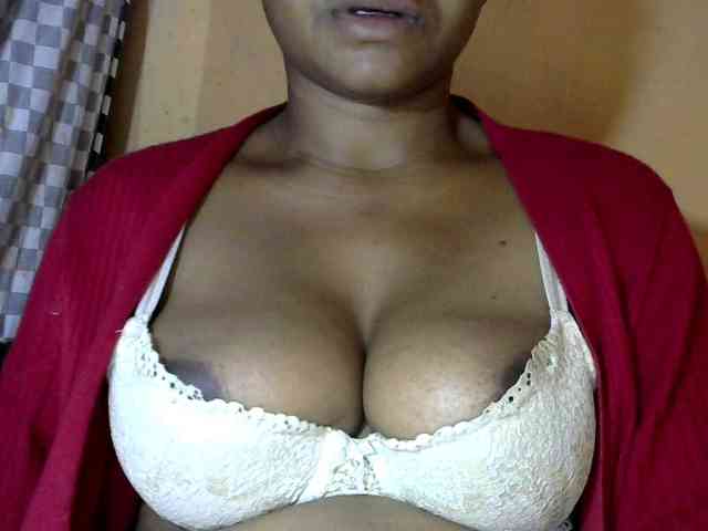 CAROLE71 webcam