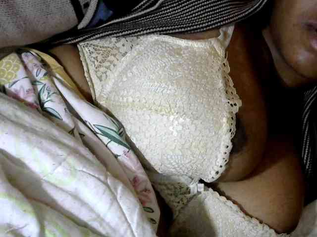 CAROLE71 webcam