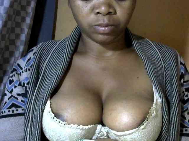 CAROLE71 webcam