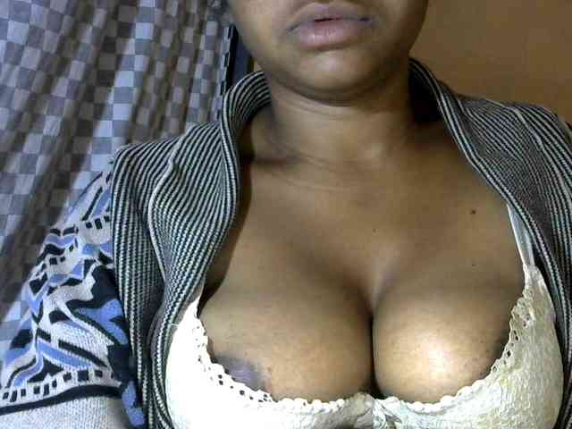 CAROLE71 webcam