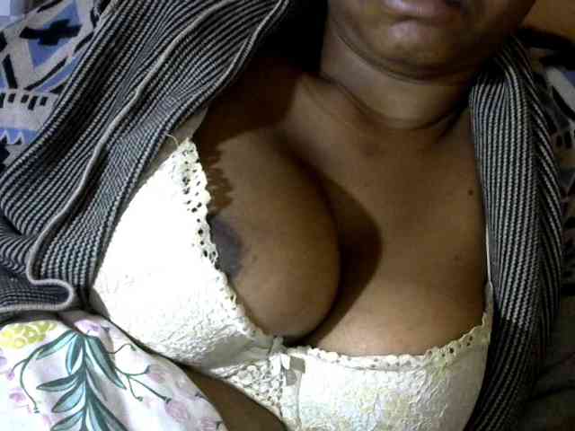 CAROLE71 webcam