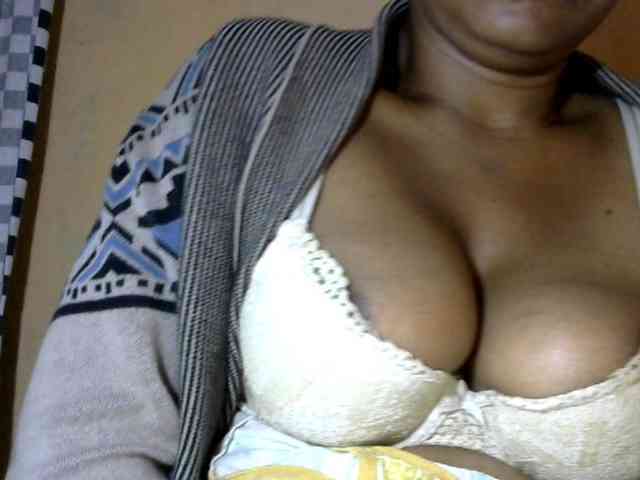 CAROLE71 webcam
