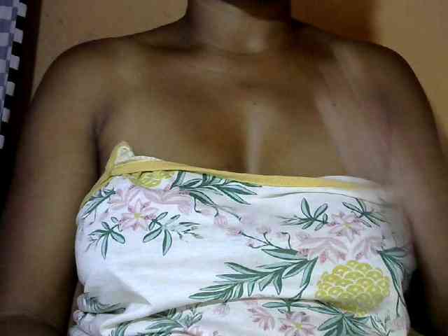CAROLE71 webcam