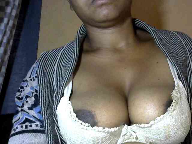 CAROLE71 webcam