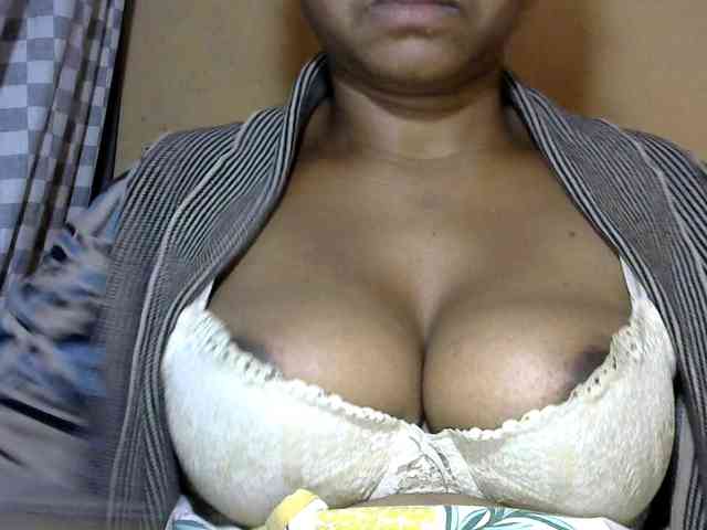 CAROLE71 webcam