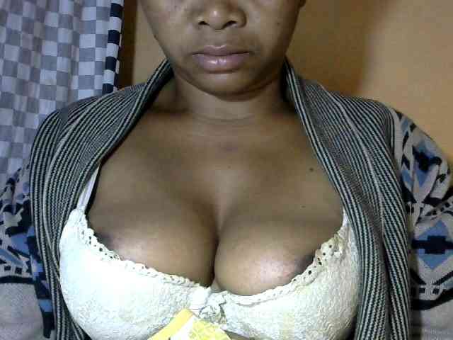 CAROLE71 webcam