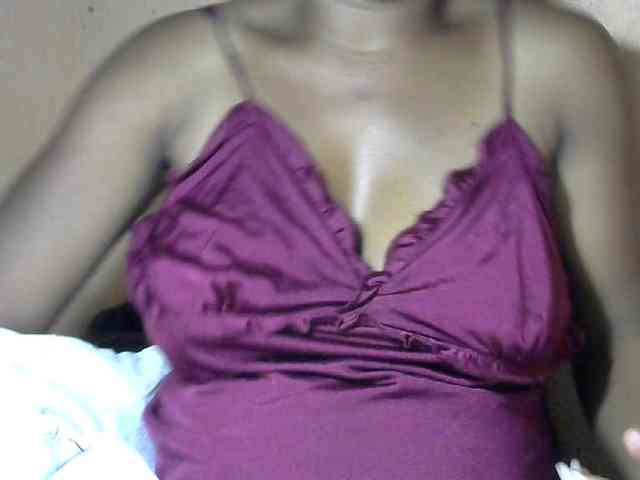 CAROLE71 webcam