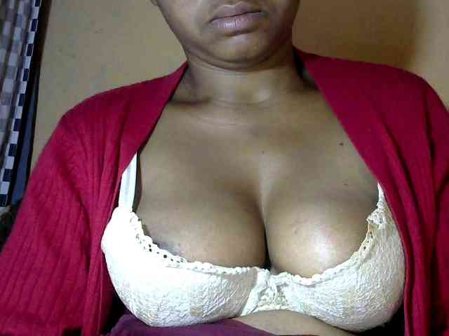 CAROLE71 webcam