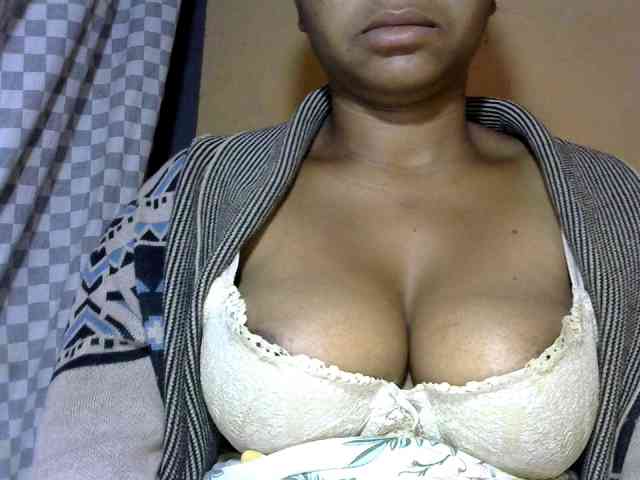 CAROLE71 webcam