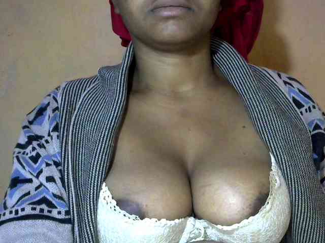 CAROLE71 webcam