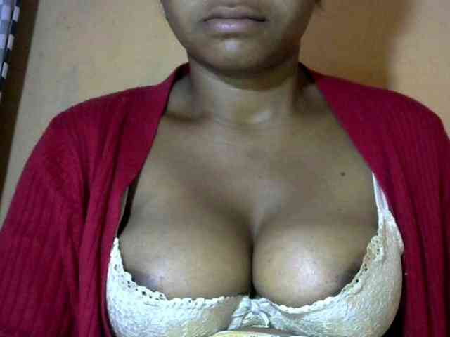 CAROLE71 webcam