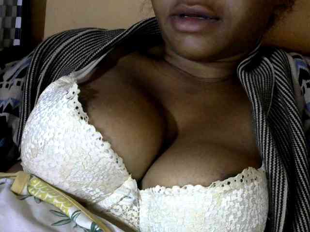 CAROLE71 webcam