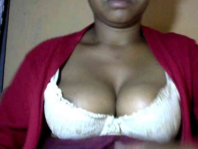CAROLE71 webcam