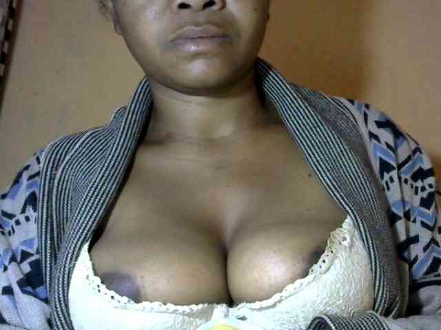 CAROLE71 webcam