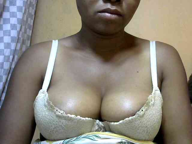 CAROLE71 webcam