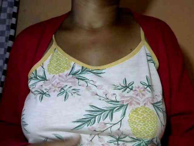 CAROLE71 webcam