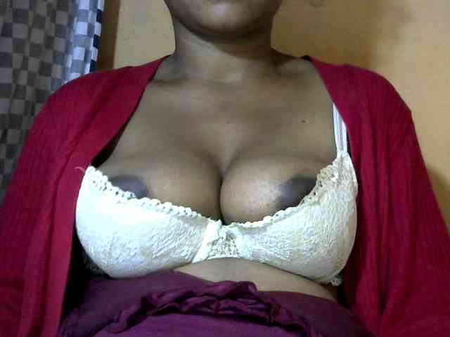 CAROLE71 webcam