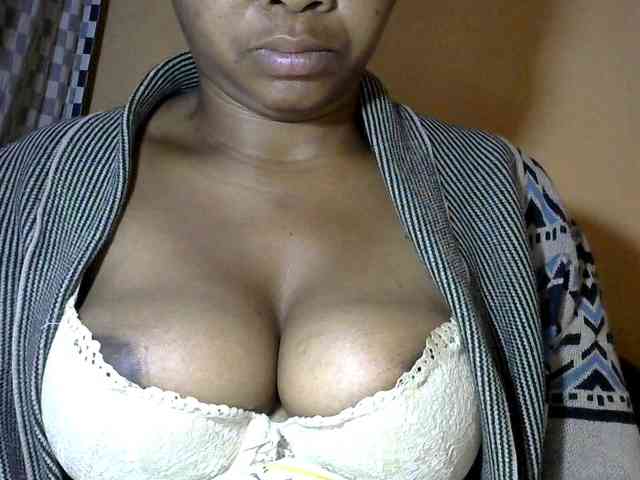 CAROLE71 webcam