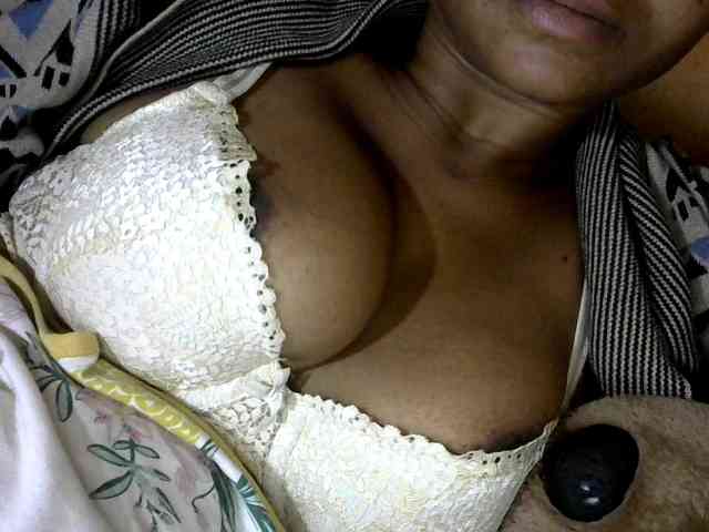 CAROLE71 webcam