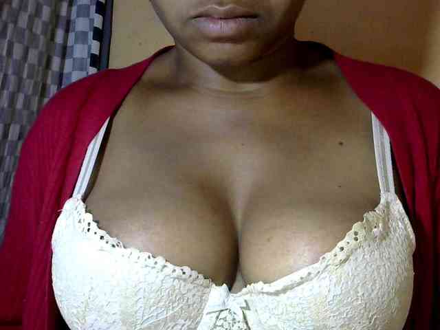 CAROLE71 webcam