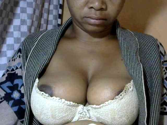 CAROLE71 webcam