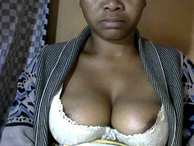 CAROLE71 webcam