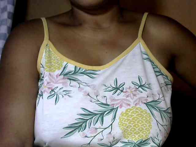 CAROLE71 webcam