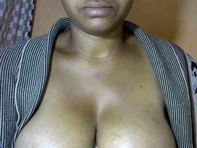 CAROLE71 webcam