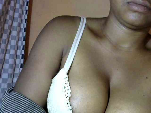 CAROLE71 webcam