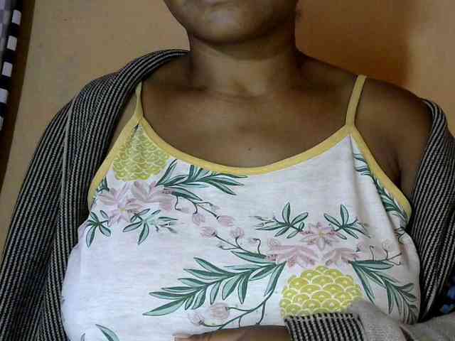 CAROLE71 webcam