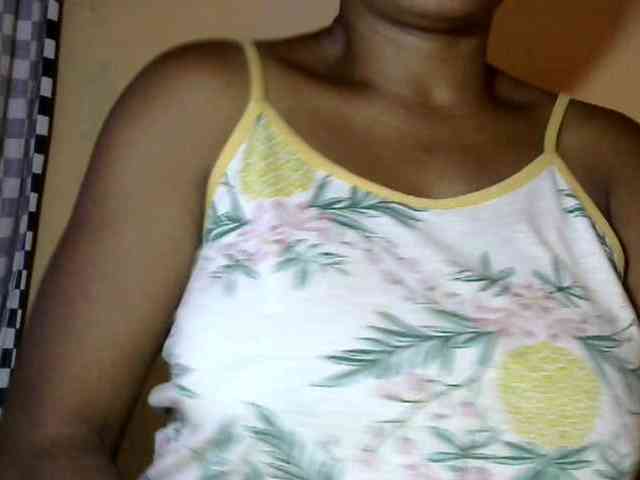 CAROLE71 webcam