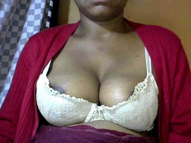 CAROLE71 webcam