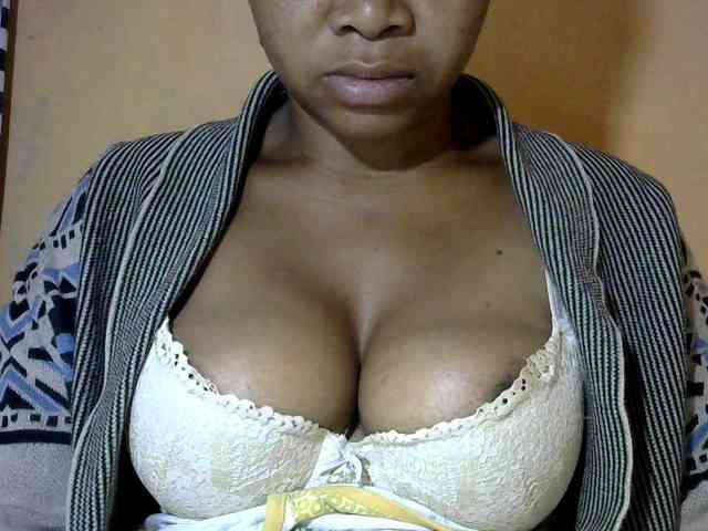 CAROLE71 webcam