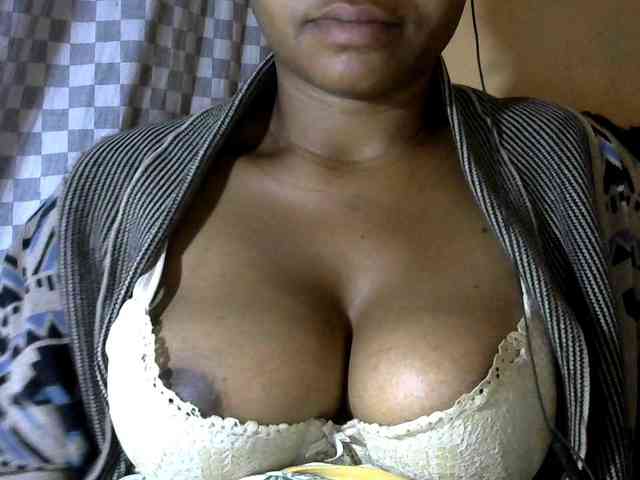 CAROLE71 webcam