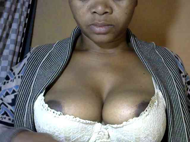 CAROLE71 webcam