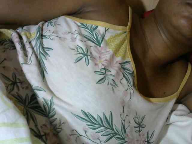 CAROLE71 webcam