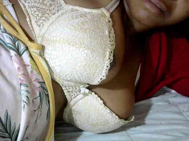 CAROLE71 webcam