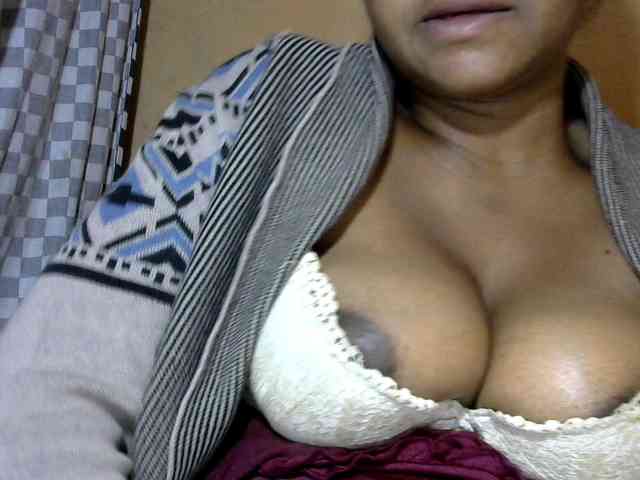 CAROLE71 webcam