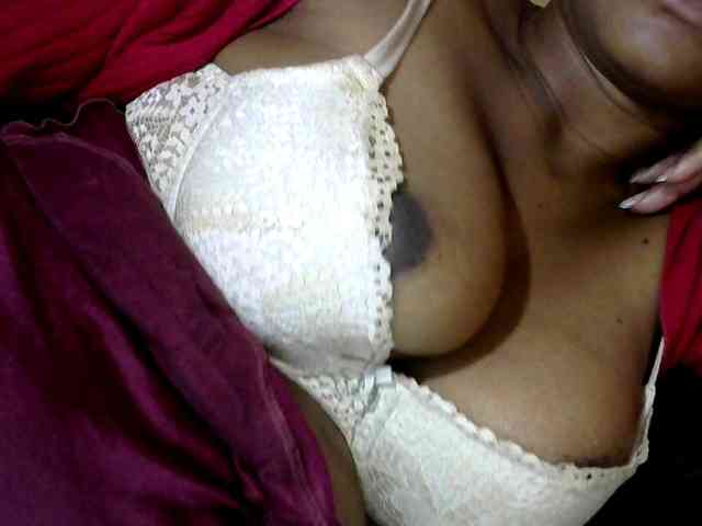 CAROLE71 webcam