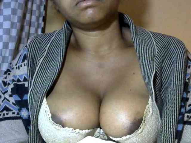 CAROLE71 webcam
