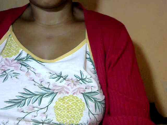 CAROLE71 webcam
