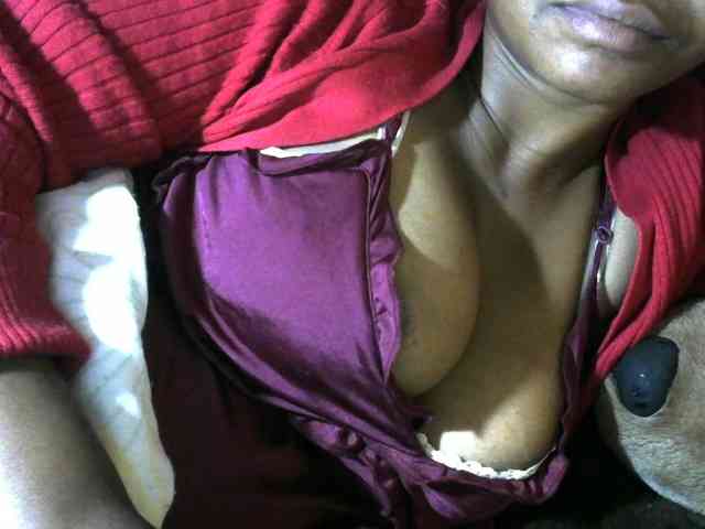 CAROLE71 webcam