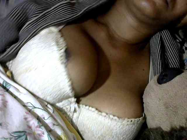 CAROLE71 webcam