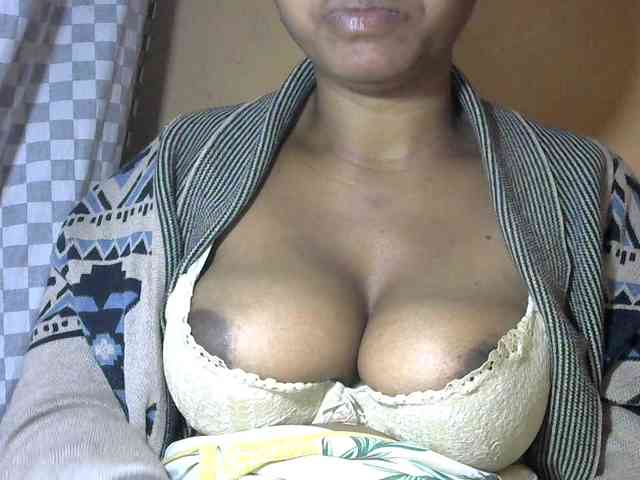CAROLE71 webcam