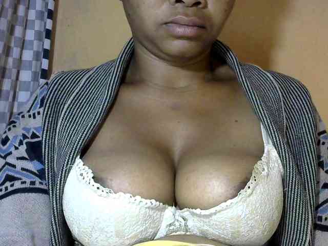 CAROLE71 webcam
