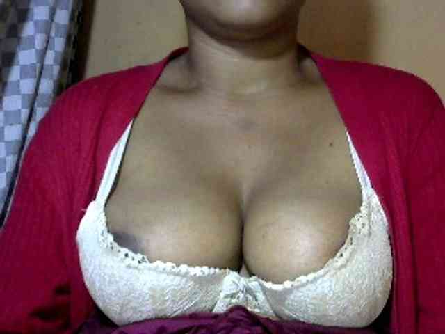 adult web cam CAROLE71