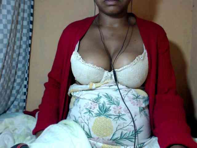 CAROLE71 webcam