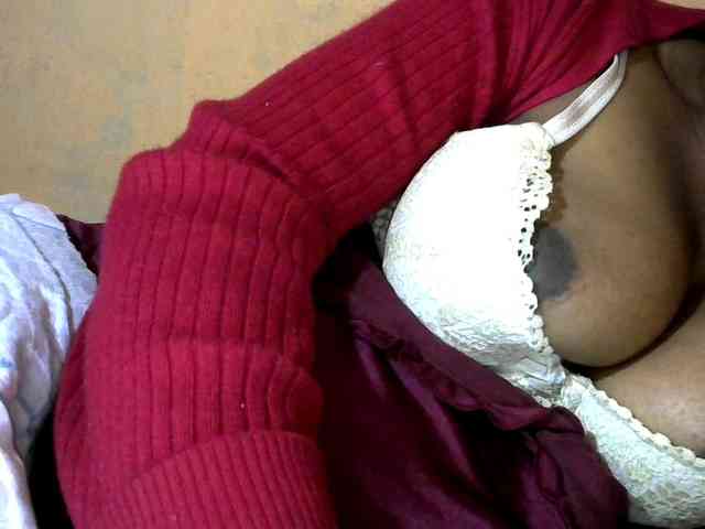 CAROLE71 webcam